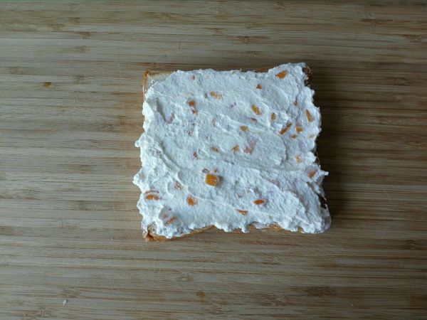 芒果淡奶三明治