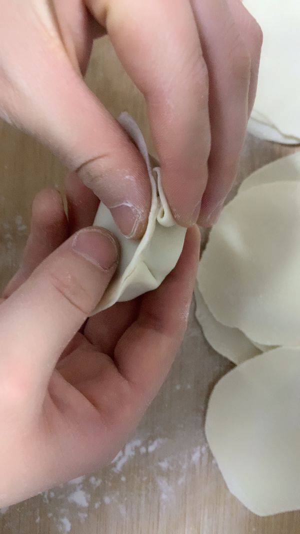 地瓜皮鸡蛋馅饺子