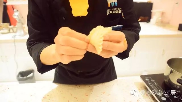 传统面食 ——飞蛾饺(内附制作视频链接)