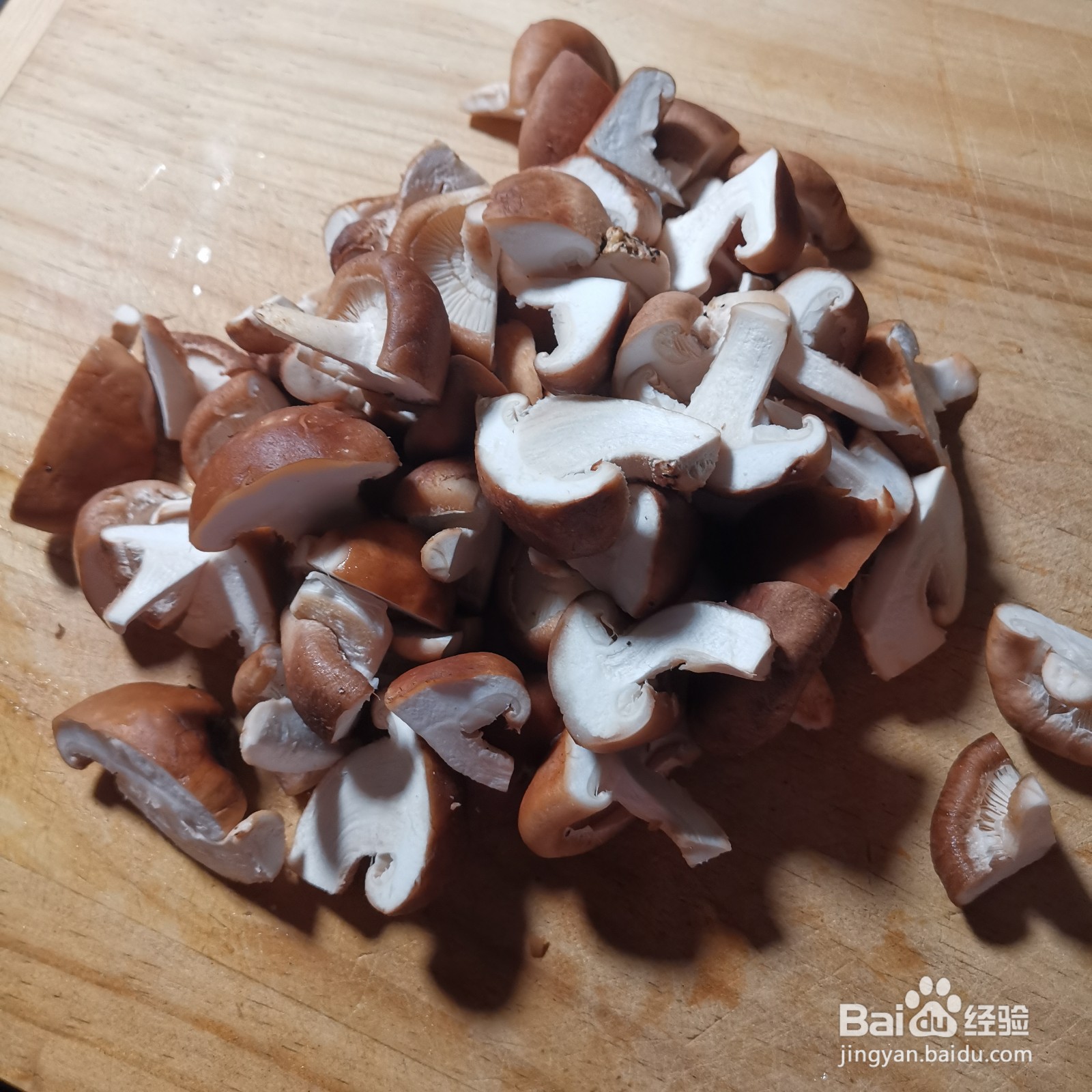 香菇鸡腿肉怎么做好吃?