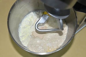 乳酪喷泉包的做法