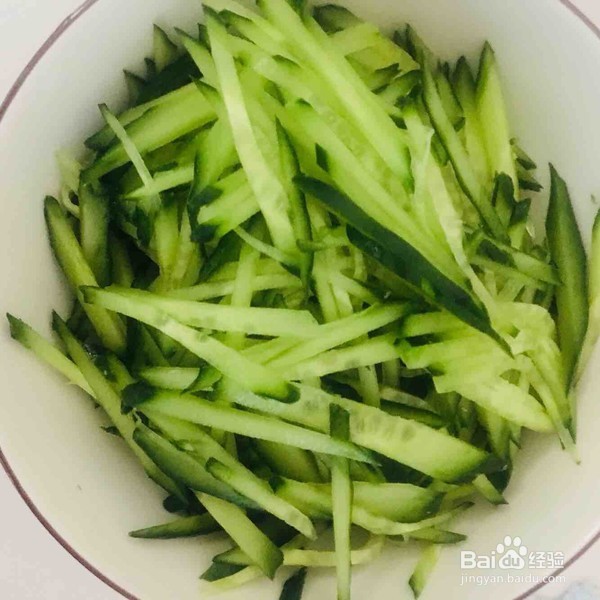 六必居老北京炸酱面的做法