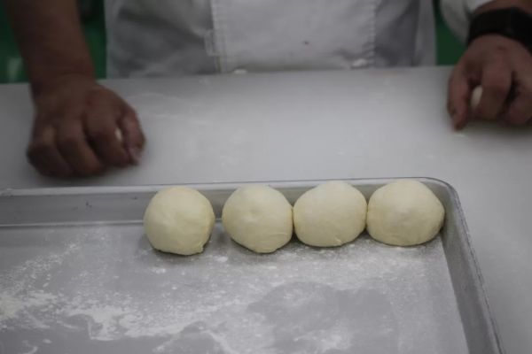 国民级彩色菠萝包配方收藏来学