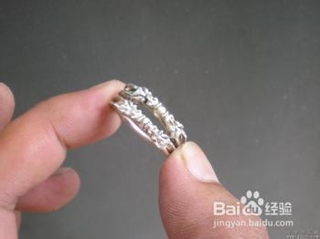 戒指的戴法和意义？