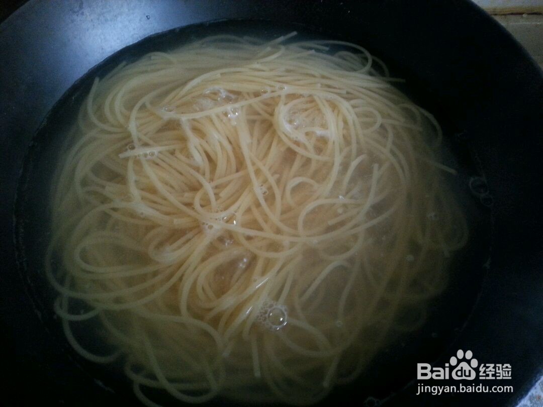 鸡丝凉拌意面的做法