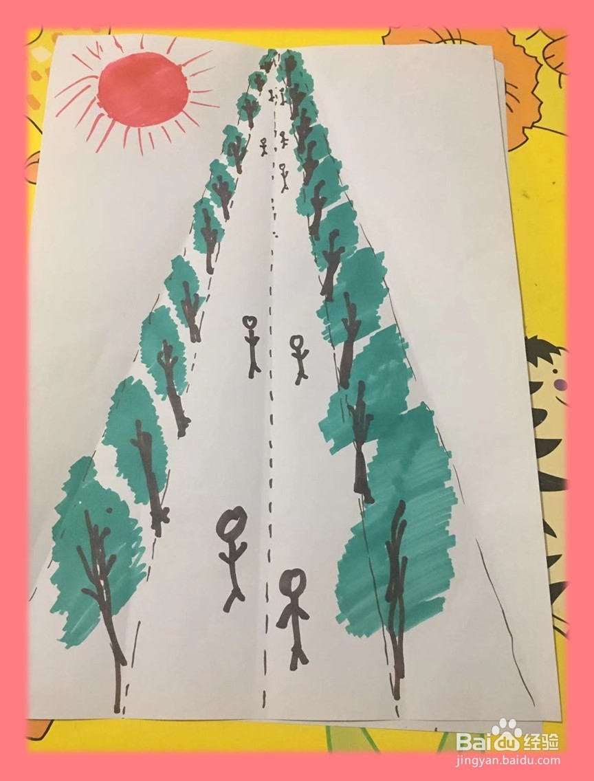 如何教小朋友画近大远小的马路-趣简单哦