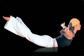 瑜伽减肥三式打造背部线条