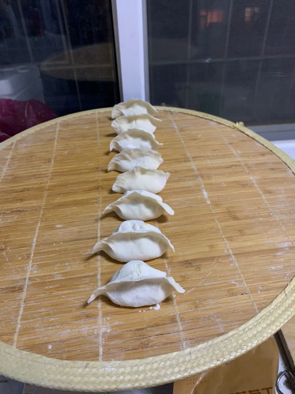 香菇青椒肉馅饺子