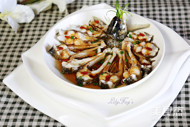 孔雀开屏：清蒸武昌鱼