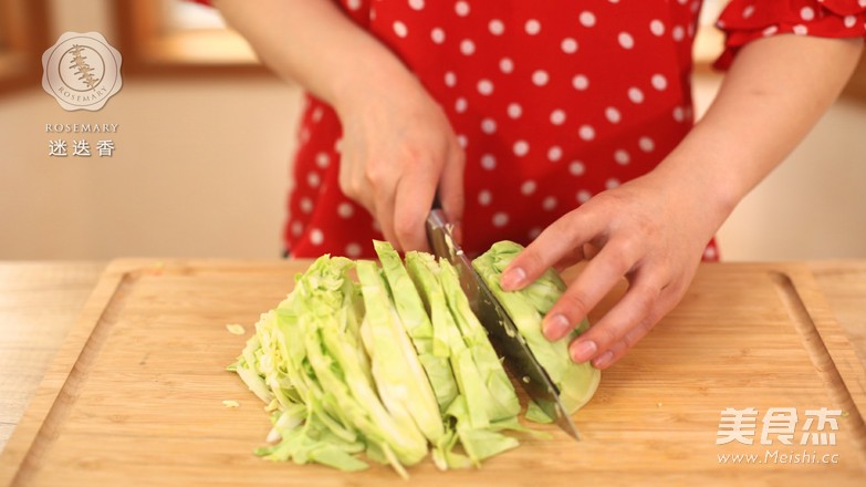 迷迭香：日式酱油炒面