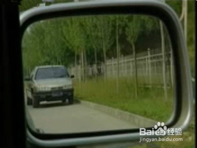 精确判断车距的方法