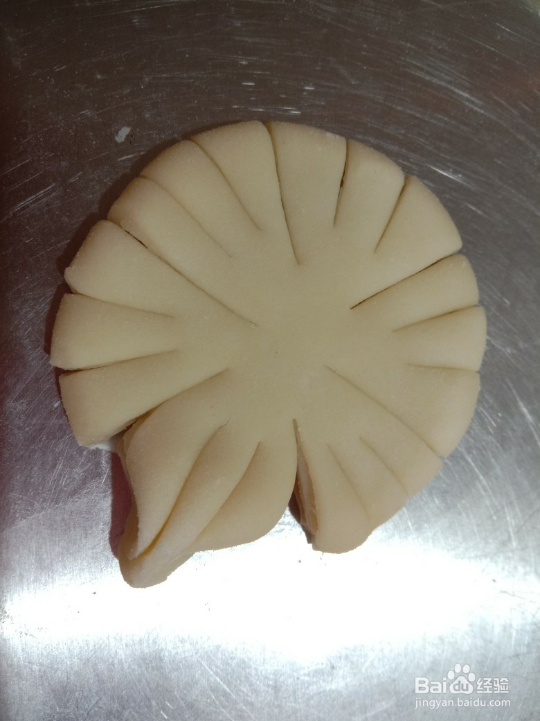 好吃不腻的菊花桃花酥