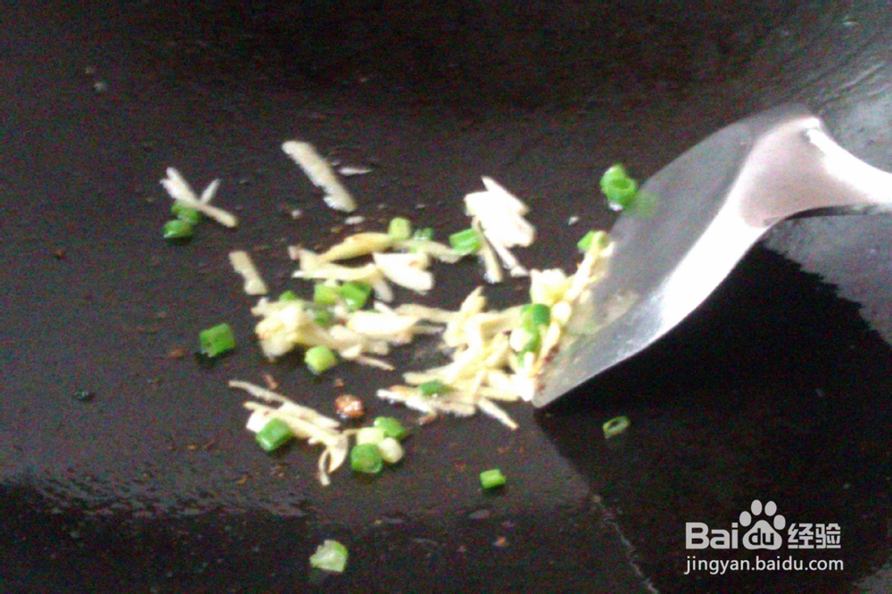 红烧鸡翅的简单做法