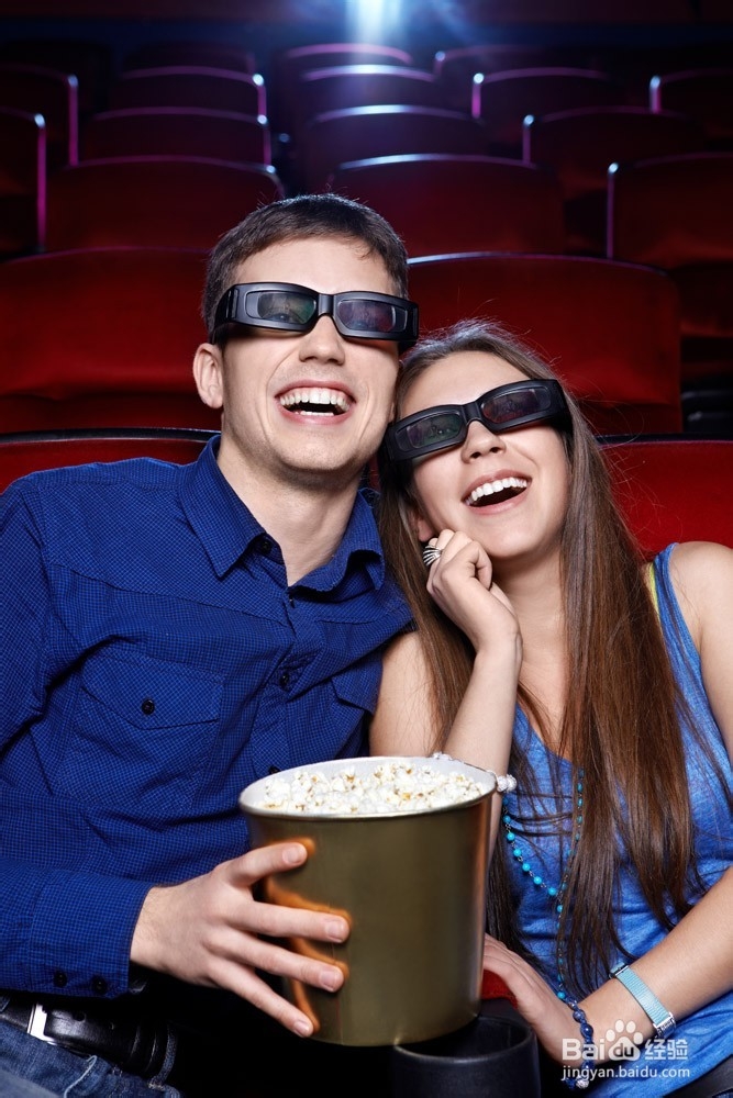 怎么陪女朋友看场电影—（小攻略）