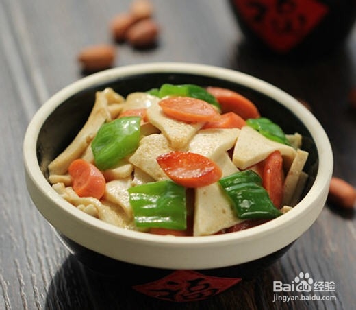 香肠炒千叶豆腐