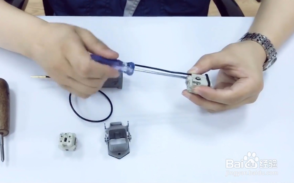 重载连接器 接法