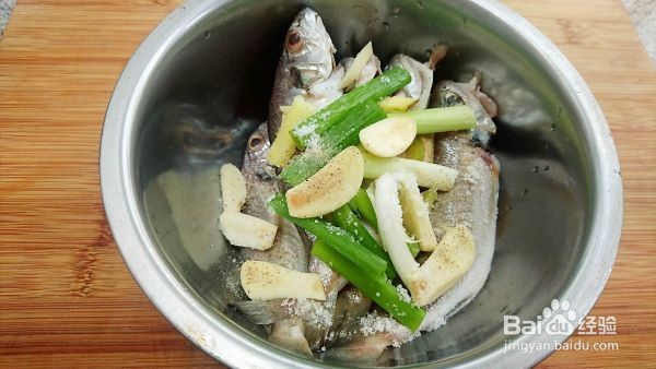 下酒小菜 干炸小黄鱼