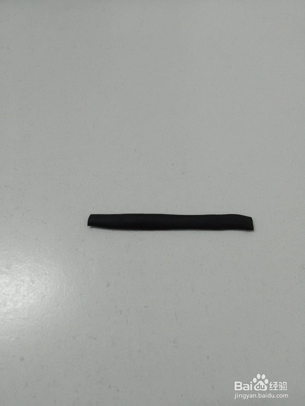 怎么用橡皮泥捏吃鸡头盔