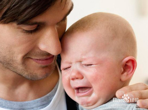 怎样帮助宝宝处理感到害怕的几件事？