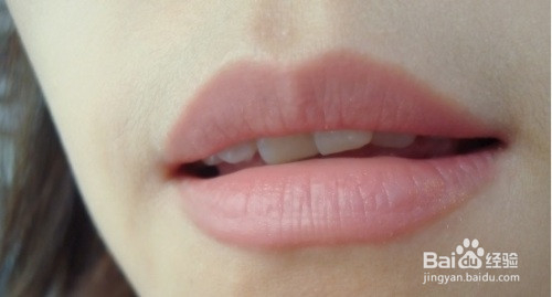 怎样挑出适合自己的口红颜色