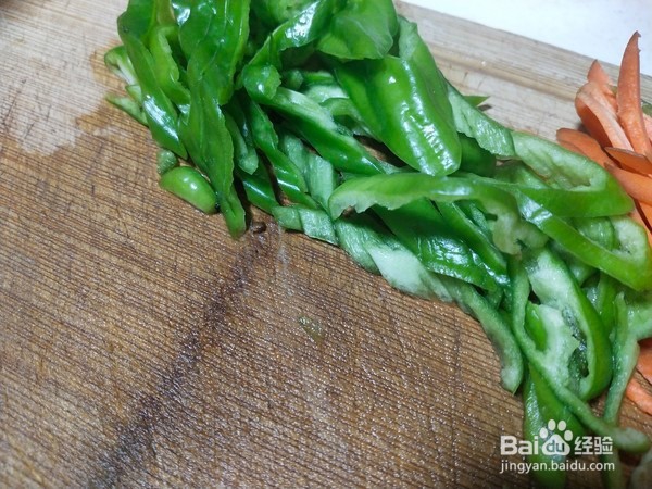 卤水猪皮炒三丝