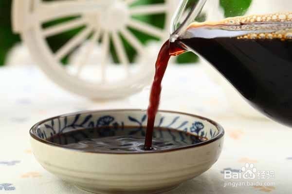 自然阳光:刷走大黄牙!教你几招刷牙技巧