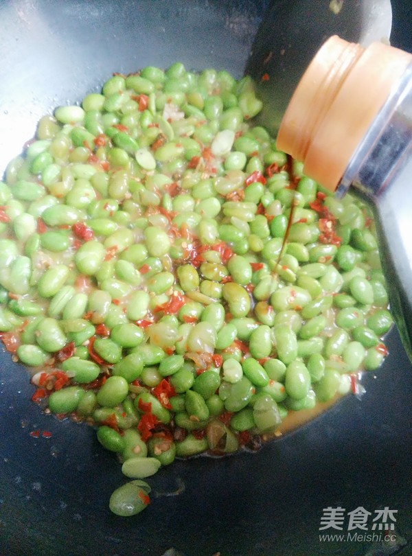 剁椒炒毛豆的做法