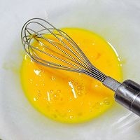 怎样制作抹茶草莓华夫饼