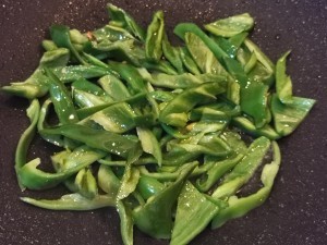 青椒土豆炒火腿鸡蛋