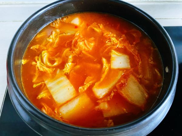 韩式辣白菜嫩豆腐汤