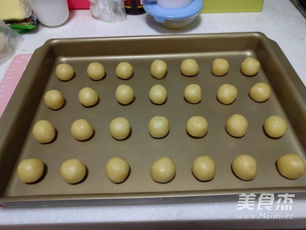 【草莓酱饼干】