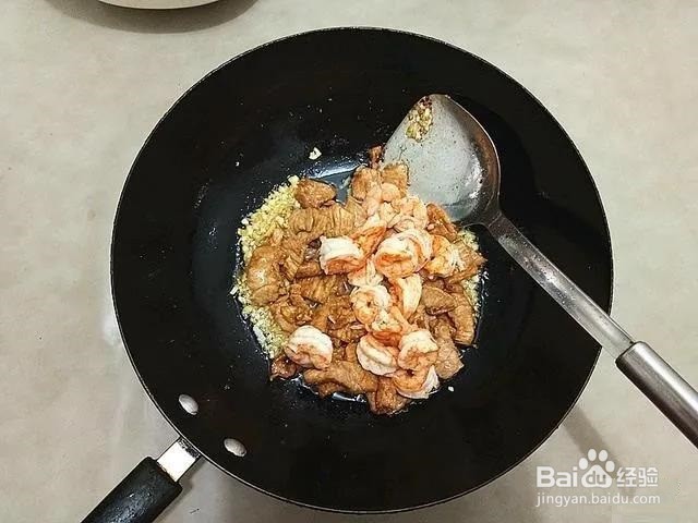 “虾仁溜肉片”怎么做更入味？