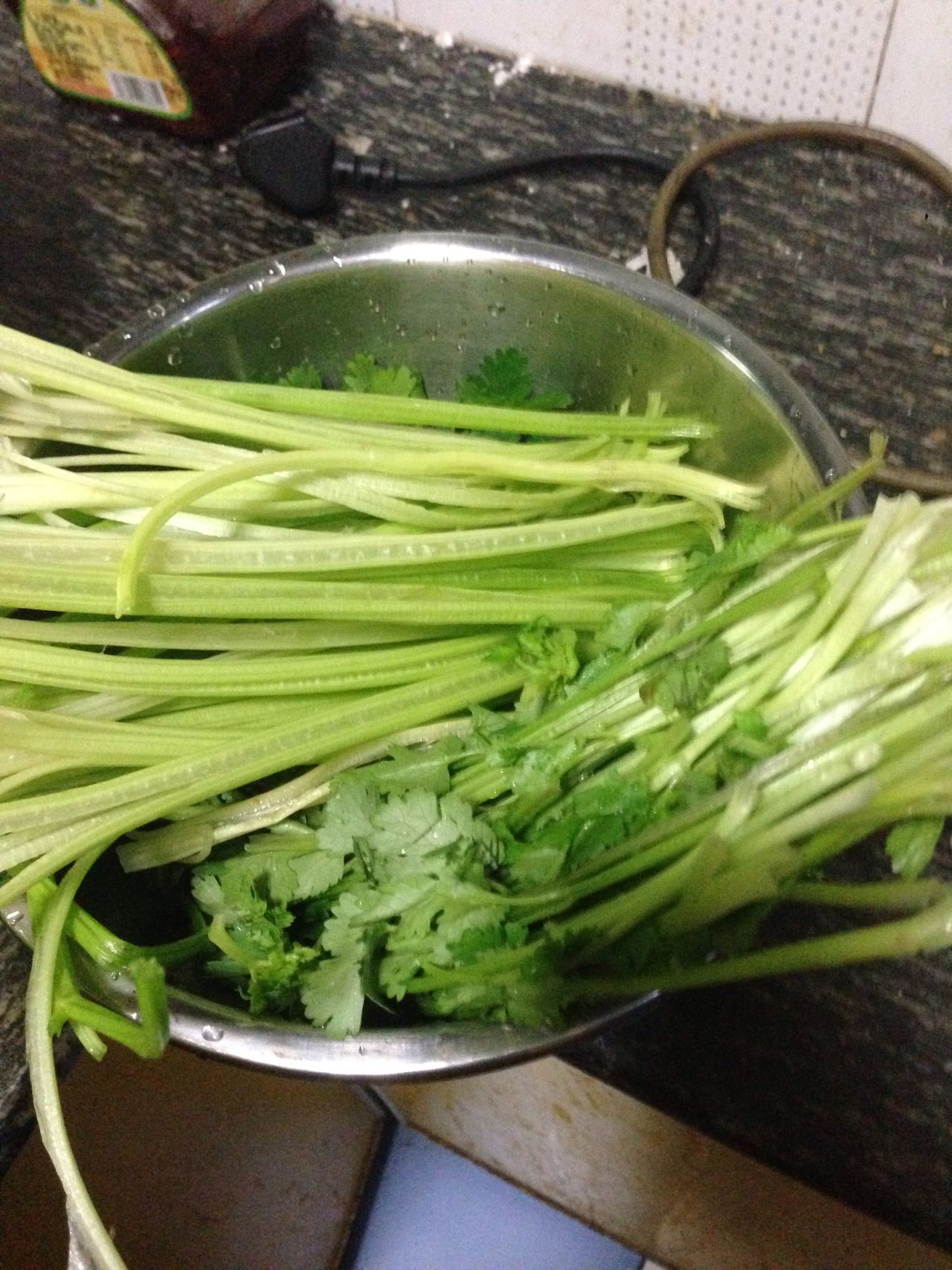 教你做酱香小土豆，让你越吃越想吃，根本停不下来