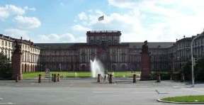 高考后应该怎么选择大学好