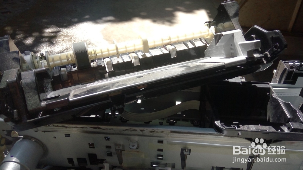 EPSON爱普生R330喷墨打印机进纸架拆解