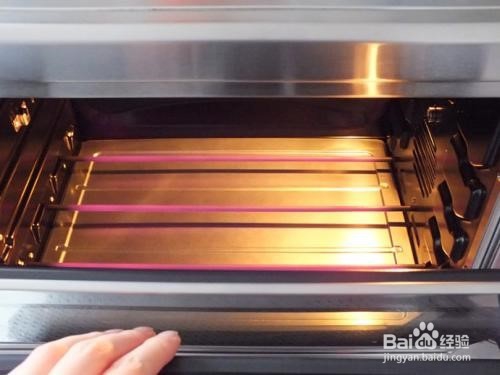 烤箱内部油渍怎么清洗