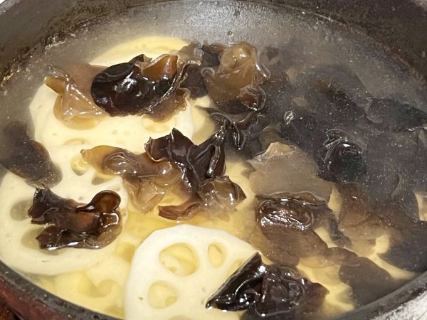 凉拌藕片酸辣虾