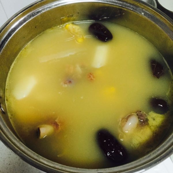 棒骨山药玉米汤