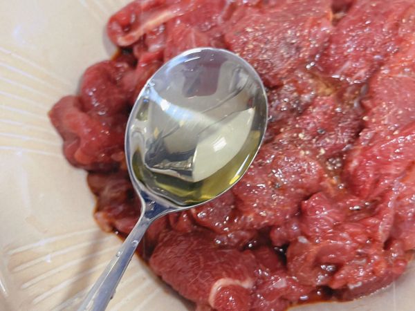 捞汁香菜拌牛肉