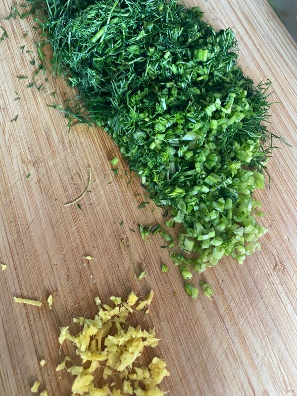 红油茴香虾仁抄手