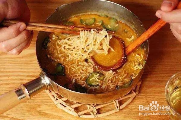 韩式泡面的做法
