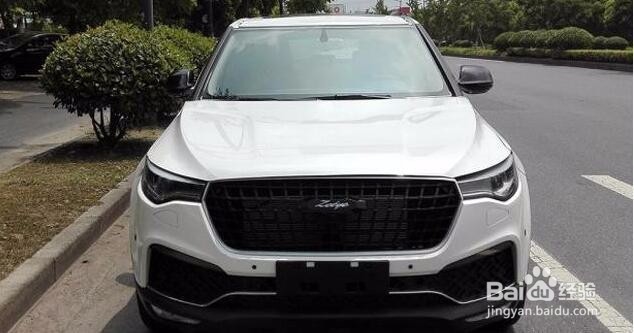 众泰发飙！十几万还装夜视、抬头显示、旋钮换挡