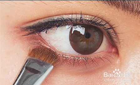 质感眼妆的化妆教程