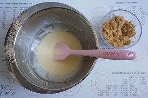 PK章鱼小丸子的肉松小丸子