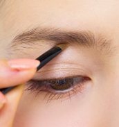 魅惑美妆:超HIT野生眉的正确画法