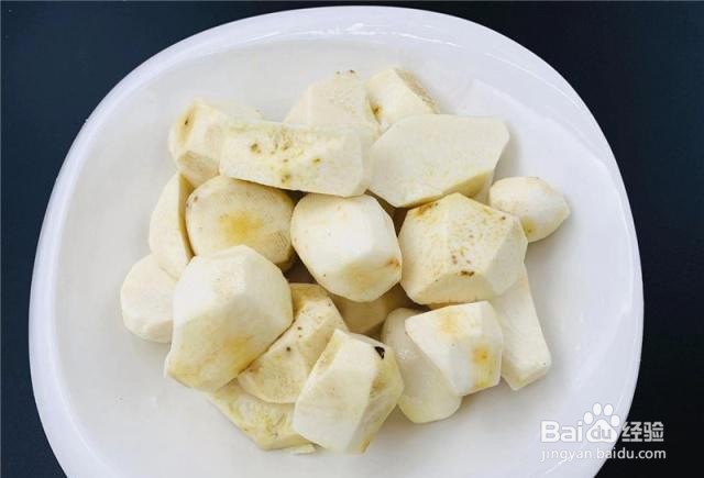 家庭蒸芋头排骨