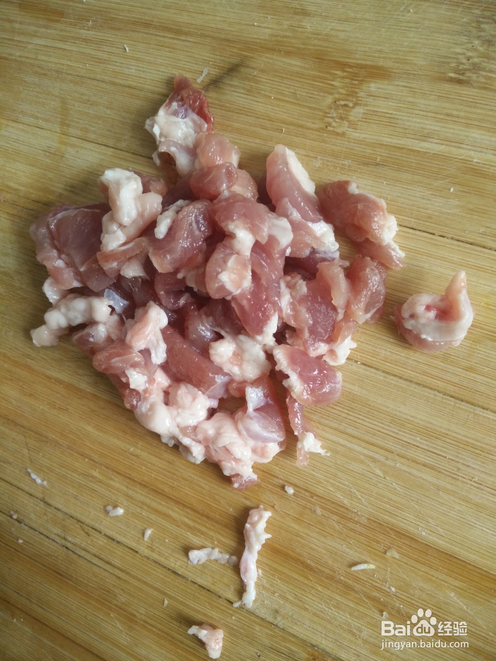 超级好吃的芹菜炒肉 家常炒菜