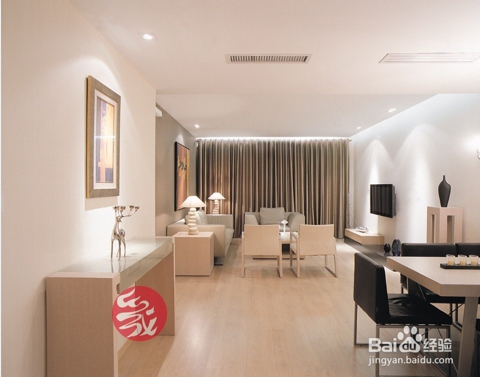 客厅背景墙如何装饰漂亮？