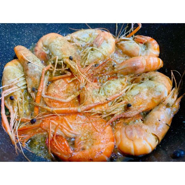 蒜蓉油焖椒盐罗氏虾