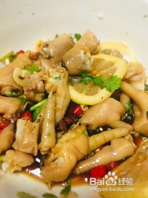 柠檬鸡爪的做法